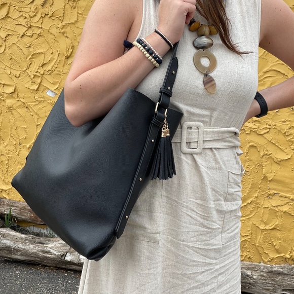 NWT Black Tassel Handbag Tote Bag - Picture 2 of 3